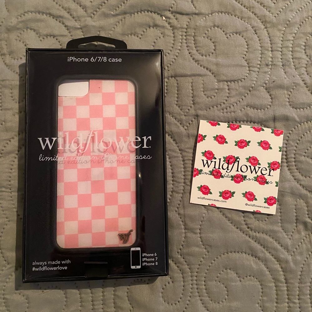pink checkered wildflower case